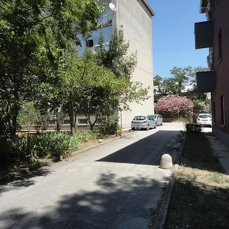 Apartment Sani