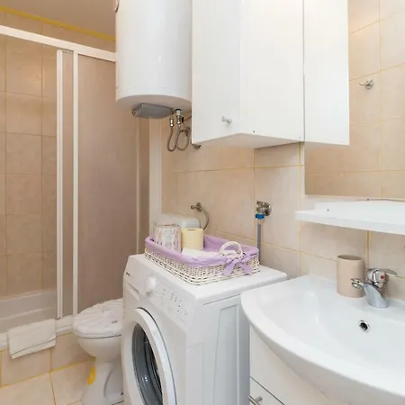 Sani Apartment